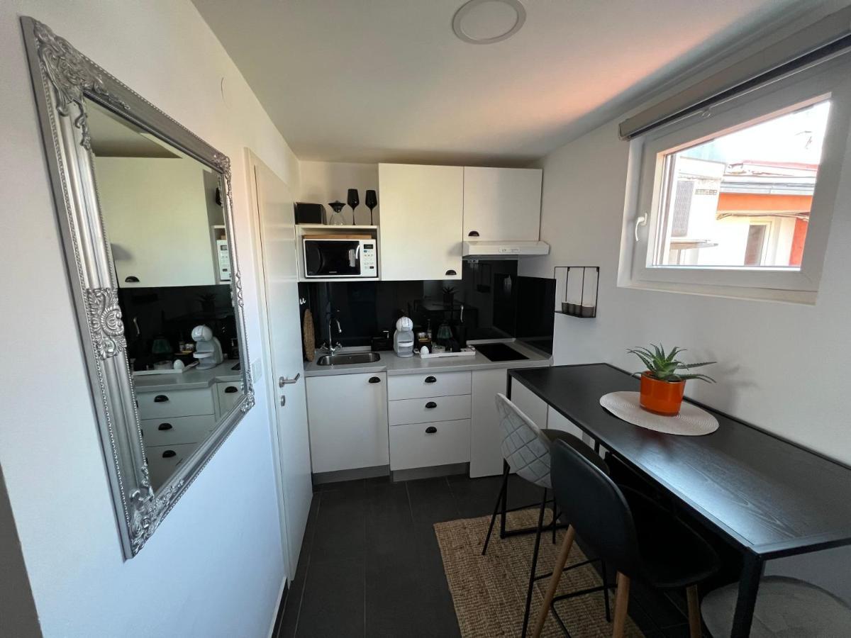 Center City Apartment Zagreb Ngoại thất bức ảnh