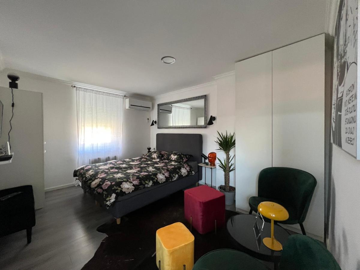 Center City Apartment Zagreb Ngoại thất bức ảnh